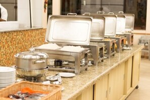 Free daily buffet breakfast  - Hotel Fazenda 7 Belo (Socorro)