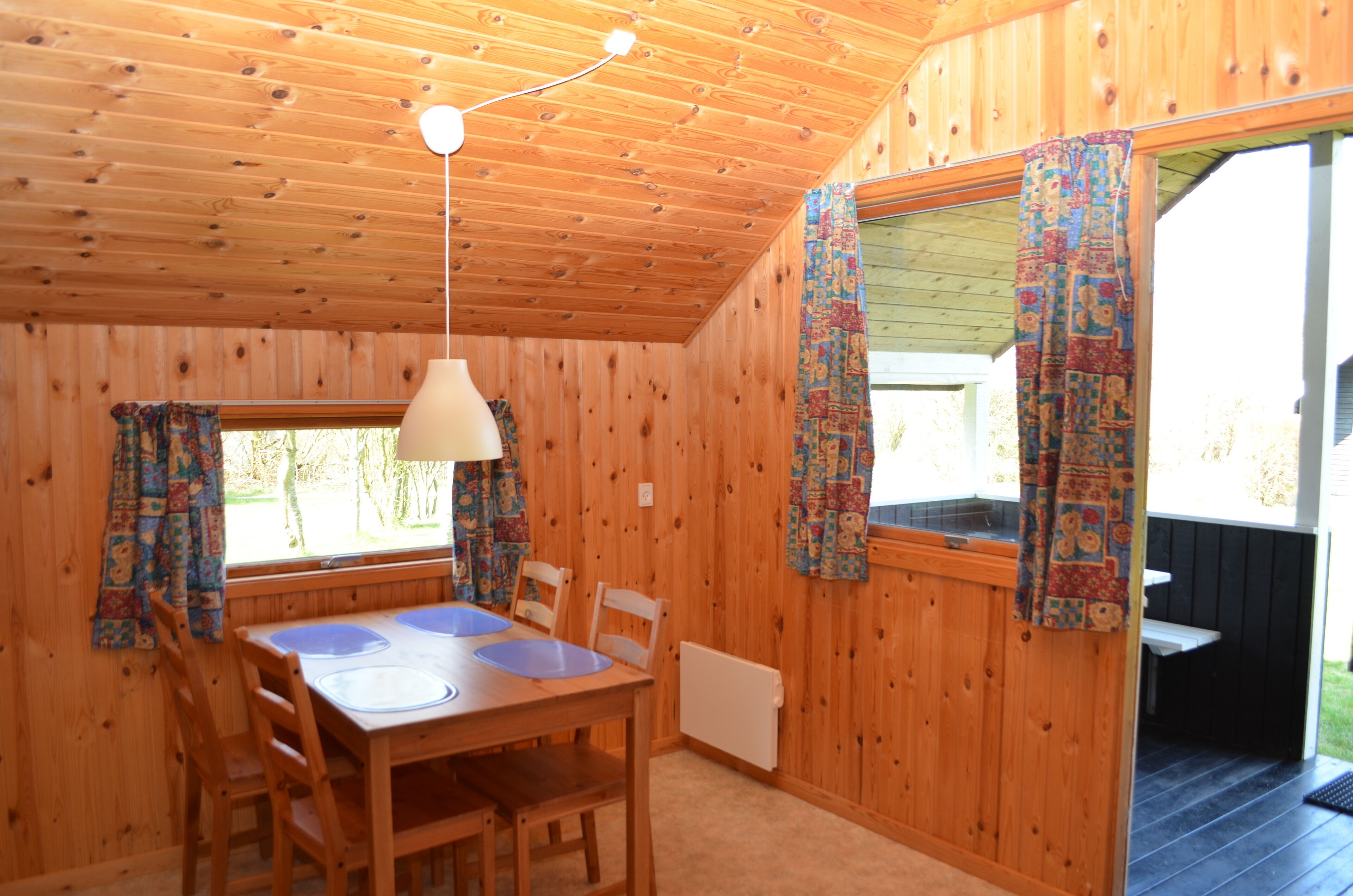 Hytte, privat bad (B - 4 person) | Oppholdsrom