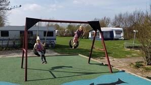 Children's play area - outdoor - Myrhøj Camping (Farso)