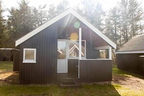 Hytte, privat bad (B - 4 person) | Wi-fi (inkludert) og sengetøy