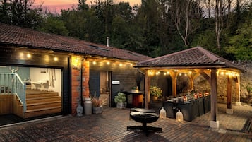 Cottage, 2 Bedrooms (Tiarks) | Bed sheets