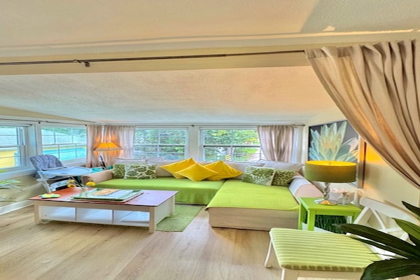 Livingroom with pull out queen couch