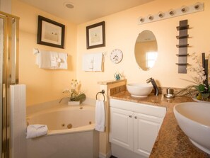 House | Bathroom