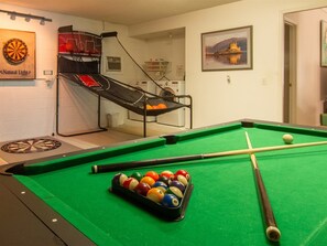 House (3 Bedroom Home with Private Screened ) | Game room