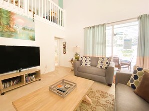 Casa (3 Bedroom Home with Private Screened ) | Exterior