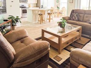 Exterior - 4 Bed 2269 (Kissimmee)