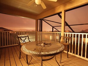 House (5 Bed 722) | Balcony - 5 Bed 722 (Davenport)