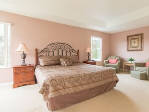 House | 5 bedrooms, desk, free WiFi - 5 Bed 388 (Davenport)