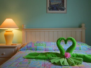 House | 4 bedrooms, desk, free WiFi