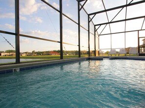 House | Pool