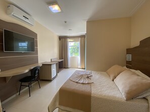 Studio Suite | Free WiFi, bed sheets