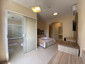 Studio Suite | Bathroom