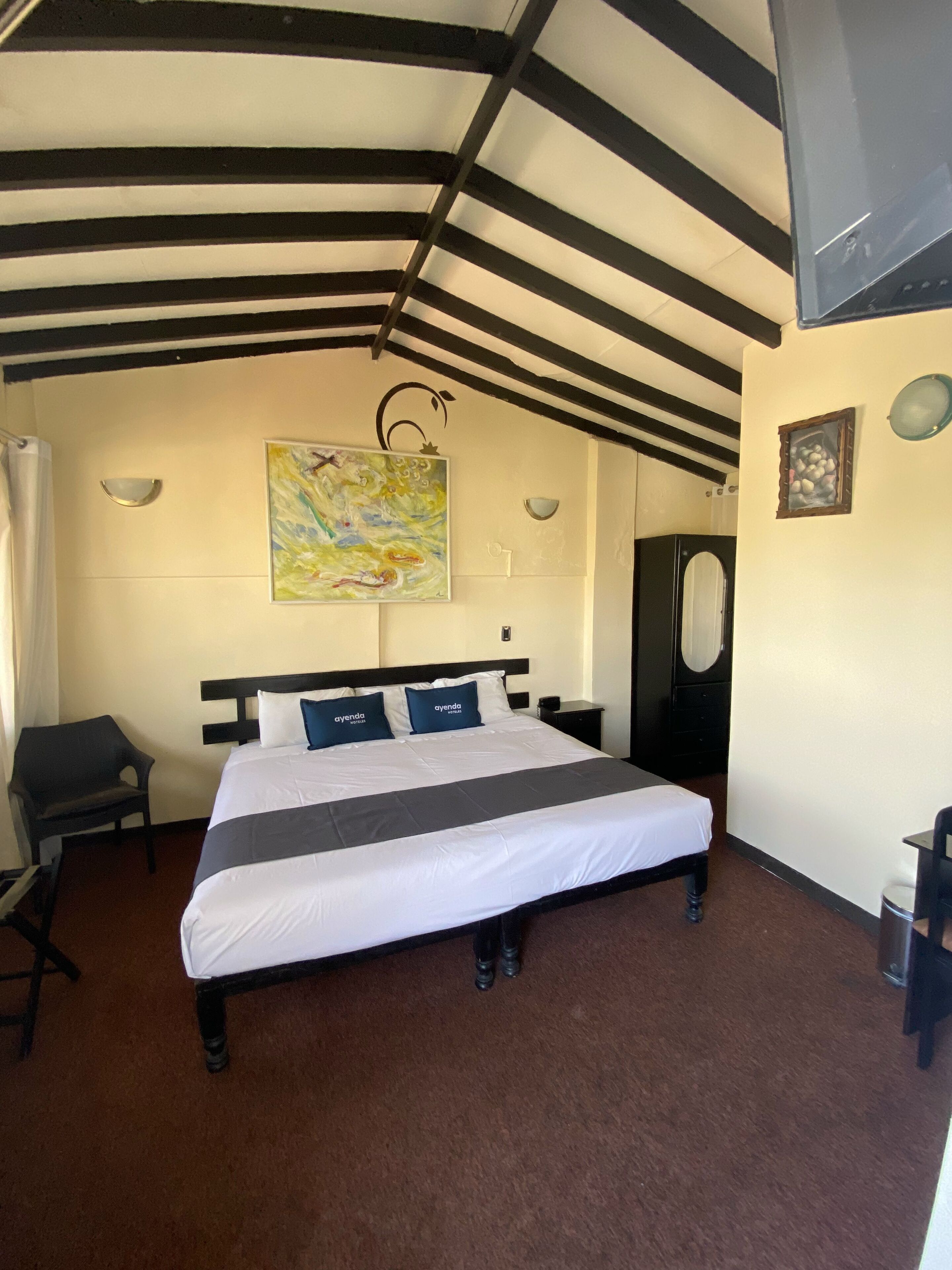 in-room safe, desk, iron/ironing board, free wifi