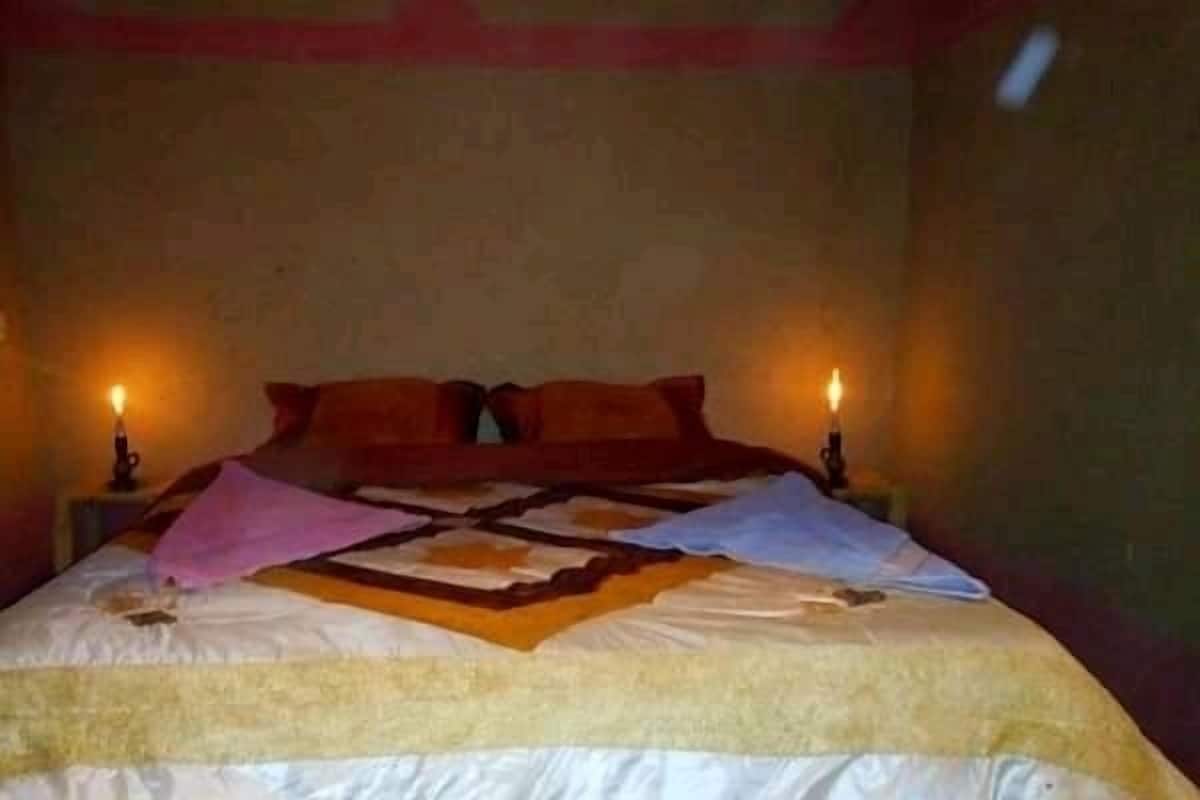 Double Room | Free WiFi, bed sheets