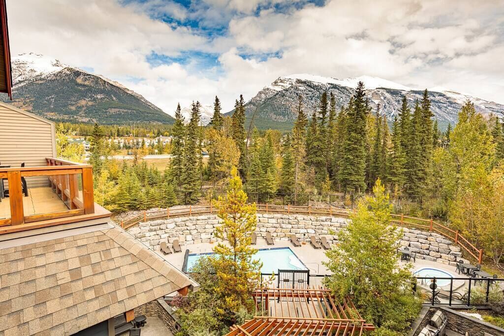 "Mountain Luxe" at Blackstone Mountain Lodge