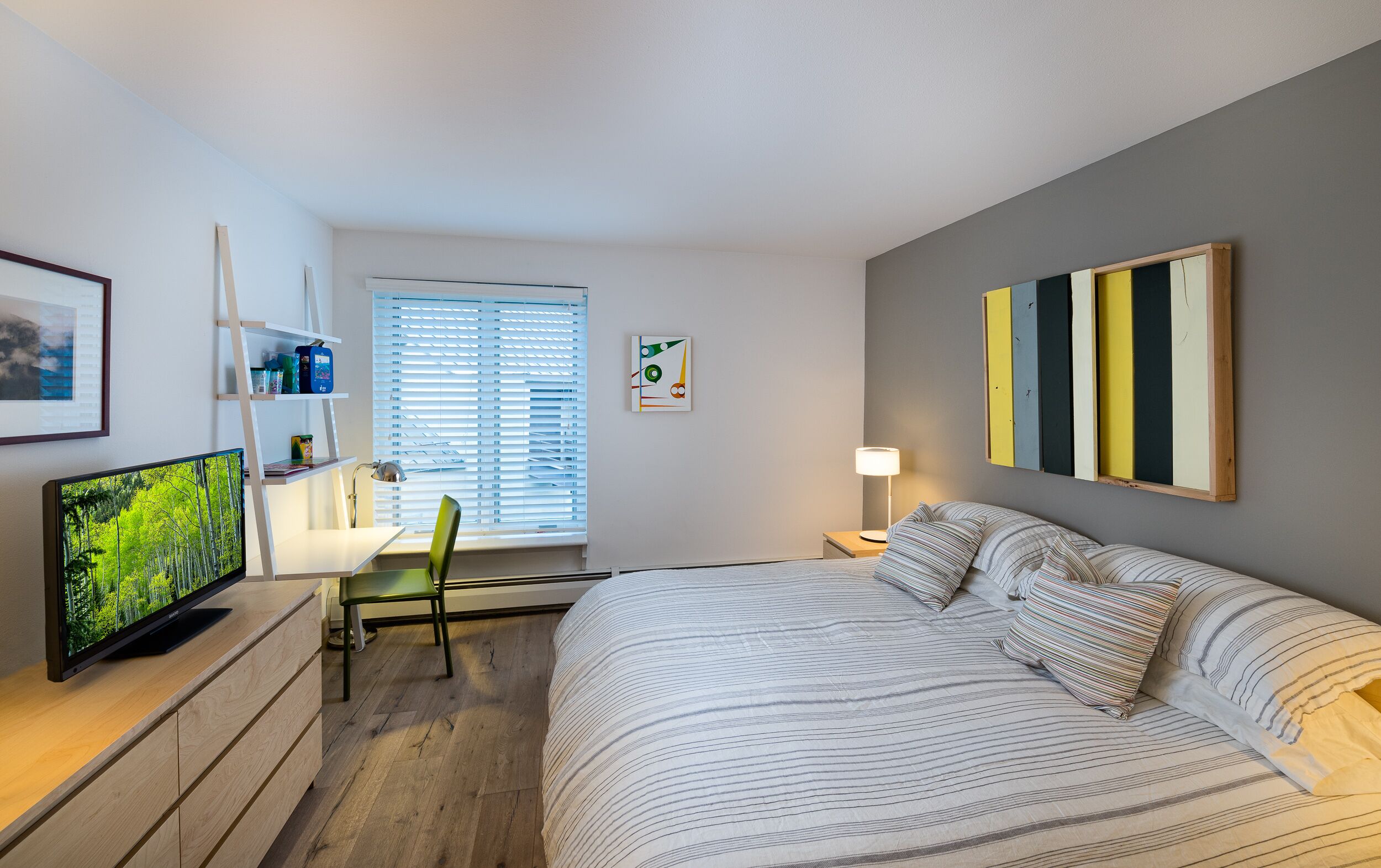 Treetops 4D Lionshead Village