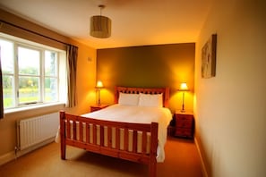 3 chambres, Wi-Fi gratuit, draps fournis