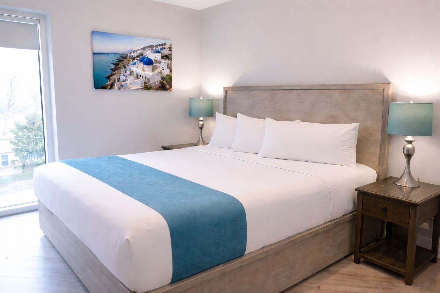 Large Luxury 2 Bedroom Suite with Livingroom, three 65'' TVs - Complimentary Drinks - Non-smoking | Egyptian cotton sheets, premium bedding, down duvets, pillow-top beds