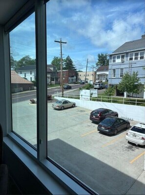 Handicap Accessible Super Premium Luxurious King Room, Complimentary Drinks - Non-smoking | Street view