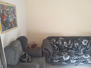 Luxury Apartment | Living area | TV - Room away from Home (Nablus)