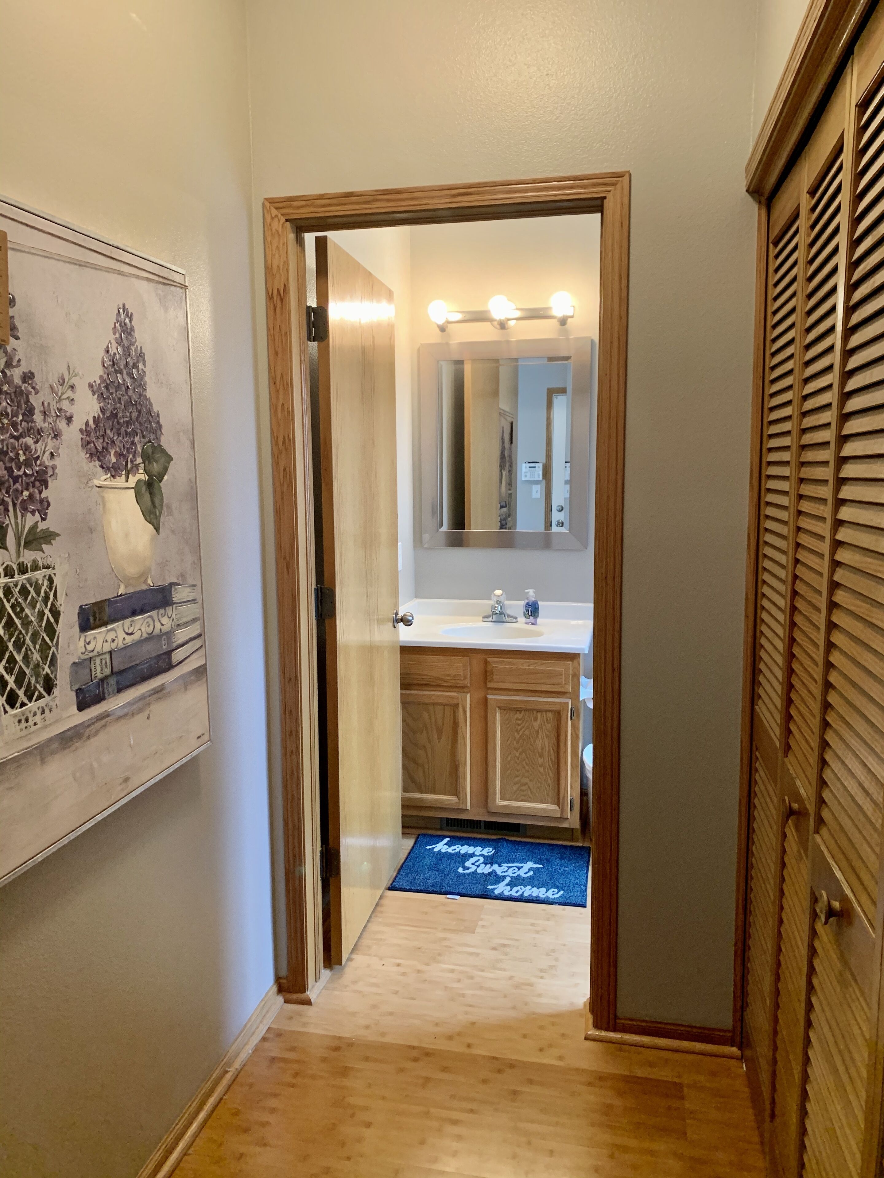 Lovely home with 4 beds in Urbandale