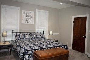 6 dormitorios, tabla de planchar con plancha, cuna de viaje y wifi