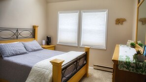 3 Schlafzimmer, Schreibtisch, Bügeleisen/Bügelbrett, kostenloses WLAN
