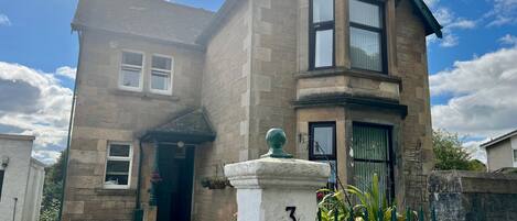 Facciata della struttura