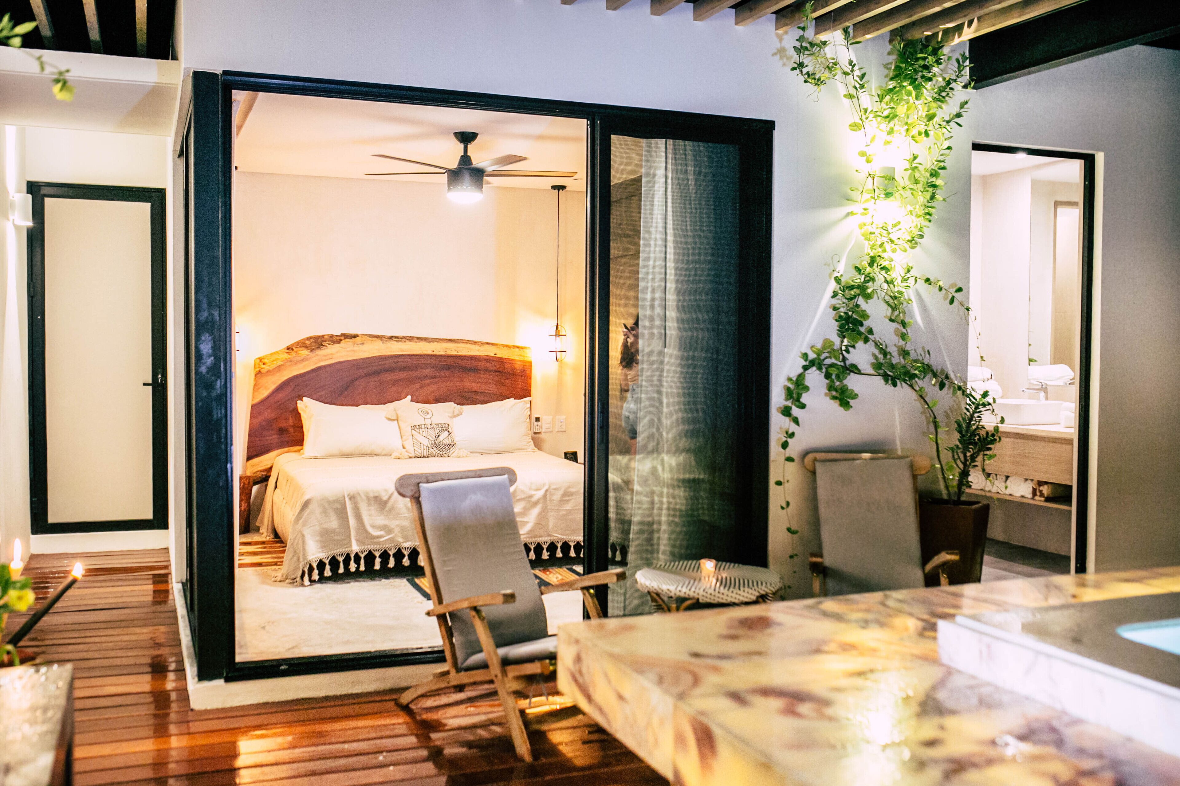 3/4 Bedroom Luxury Penthouse Near Zero Waste 300m2