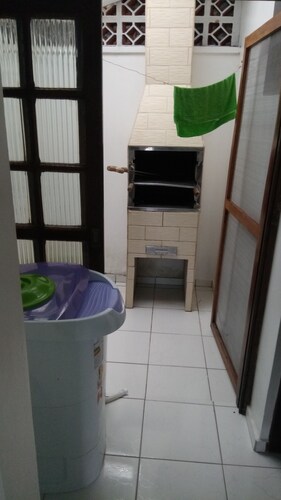 Studio in condominium with air conditioning