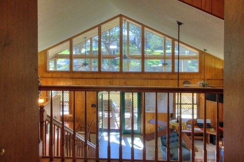 Sound View, Pet Friendly Home in Harkers Island, NC (Core Sound Lodge)