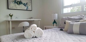 1 bedroom, desk, iron/ironing board, free WiFi