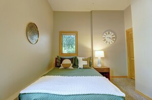 4 chambres, fer et planche à repasser, accès au Wi-Fi (inclus)
