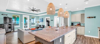 FREE Night Promo in Description ● Lift ● Fire Pit ● Dog Friendly