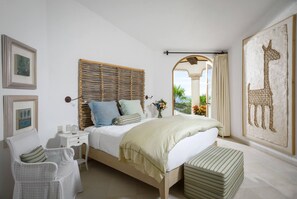 6 bedrooms, free WiFi, bed sheets