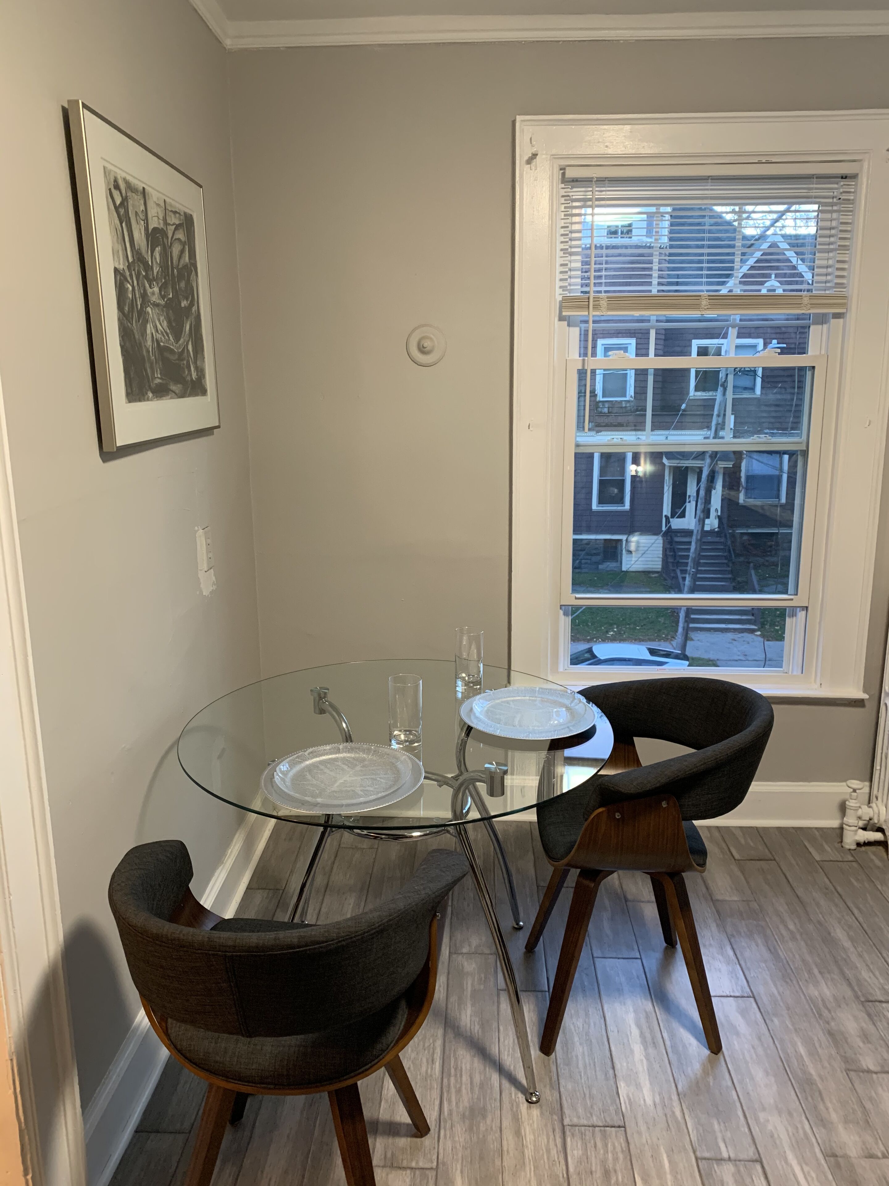Luxurious SPECIAL mid century modern 1BR next to Albany med