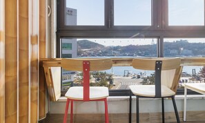 Balcony view - Yeosuya Hostel & Pension (Yeosu)