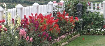 Endeavour Hills Holiday bungalow consists of six private  rooms.