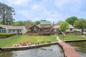 Exterior - Family-Friendly Lakefront Retreat on Cedar Creek Lake W/Hot Tub (Mabank)