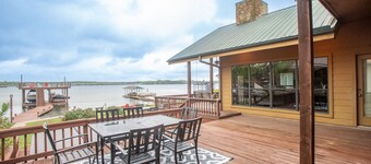 Cedar Creek Lake Feriehus Lakefront Home