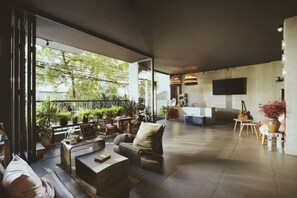 Reception - La Maison Des Delices (Da Nang)