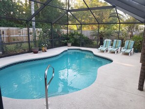 Outdoor pool, a heated pool