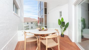 Apartment | Terrace/patio