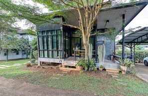 Cabin | Hiên