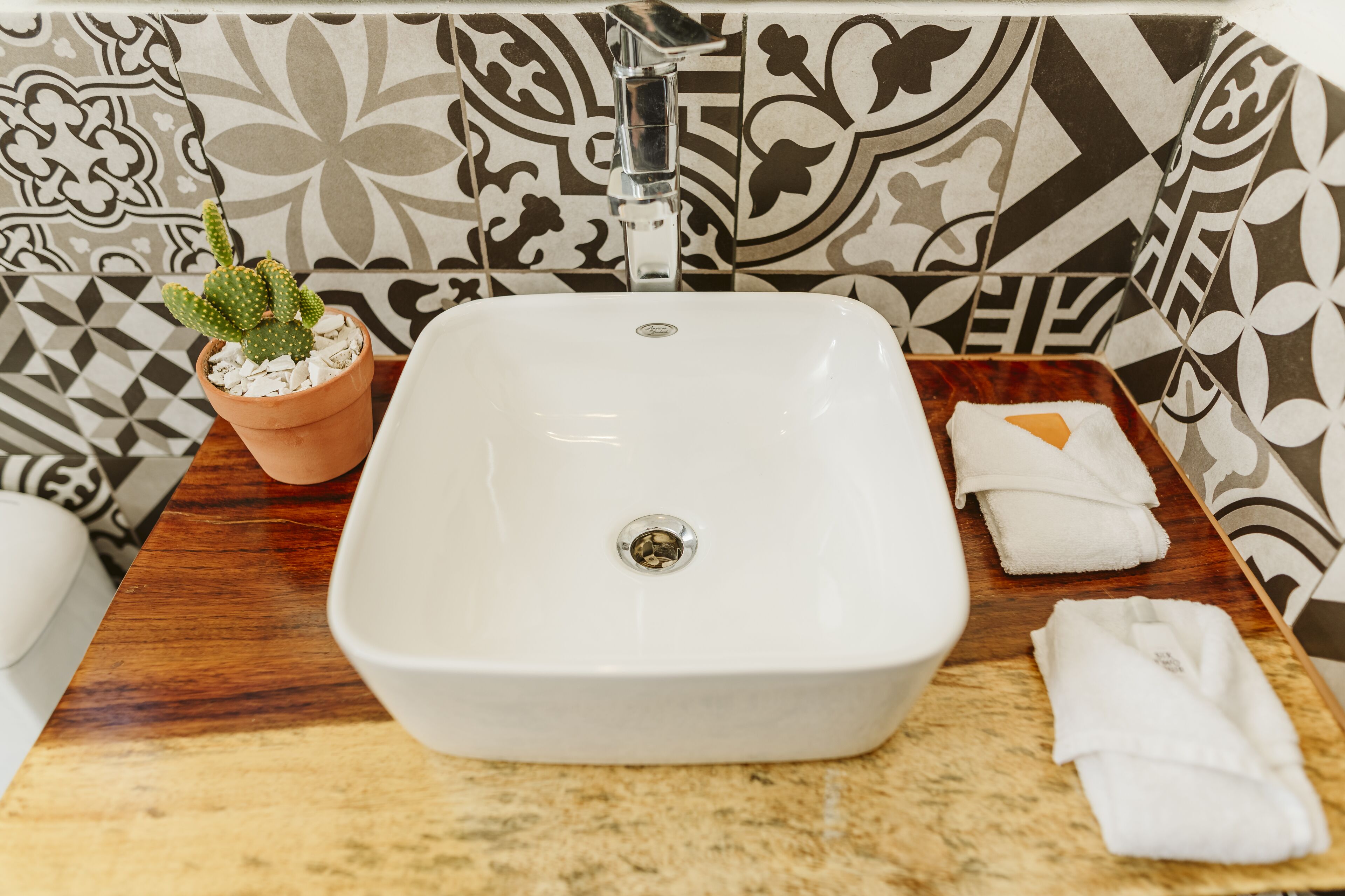 Photo - SIX TWO FOUR Urban Beach Hotel