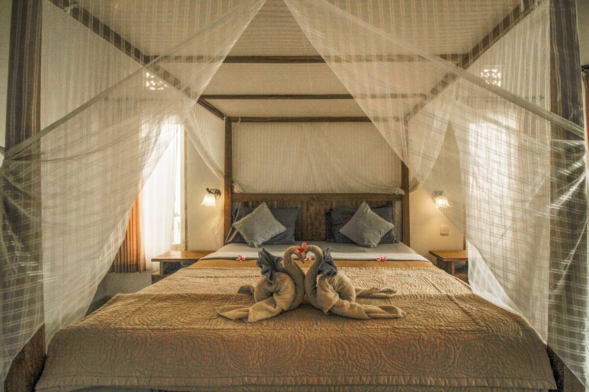 Kamar Keluarga | Tirai kedap cahaya, Wi-Fi gratis, dan seprai linen
