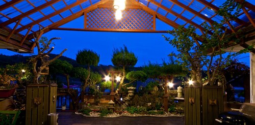 Taean White Sand Pension