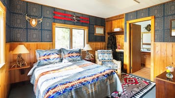 Standaard kamer, privébadkamer, bijgebouw | 1 slaapkamer, luxe beddengoed, donsdekens
