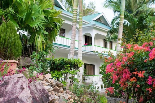 Evergreen Apartments