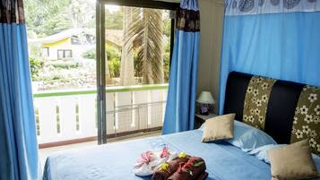 Appartement | 1 chambre, bureau, Wi-Fi gratuit, draps fournis